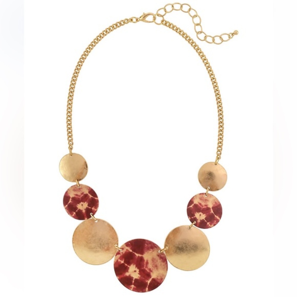 NWT Gold Tone Short Graduated Berry Tie Dye and Disc Frontal Statement Necklace